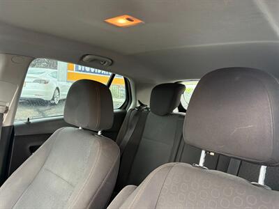 2018 Chevrolet Trax LS   - Photo 5 - Tucson, AZ 85710