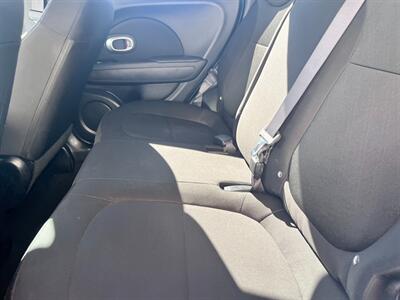 2017 Kia Soul   - Photo 7 - Tucson, AZ 85711
