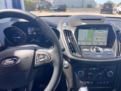 2018 Ford Escape Titanium   - Photo 14 - Tucson, AZ 85711
