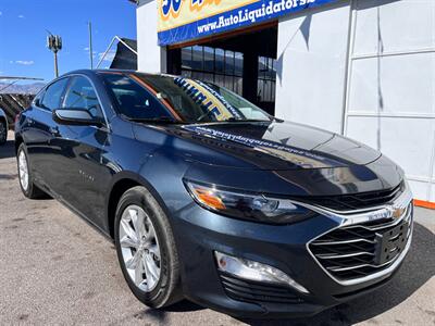 2020 Chevrolet Malibu LT   - Photo 2 - Tucson, AZ 85711