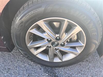 2020 Kia Optima LX   - Photo 4 - Tucson, AZ 85710