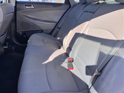 2014 Hyundai SONATA GLS   - Photo 7 - Tucson, AZ 85710