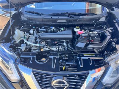 2018 Nissan Rogue S   - Photo 11 - Tucson, AZ 85711