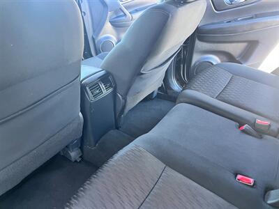 2018 Nissan Rogue S   - Photo 8 - Tucson, AZ 85711