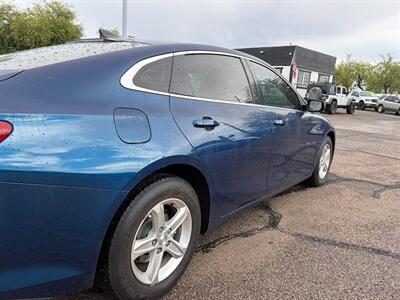2019 Chevrolet Malibu LS   - Photo 3 - Tucson, AZ 85710