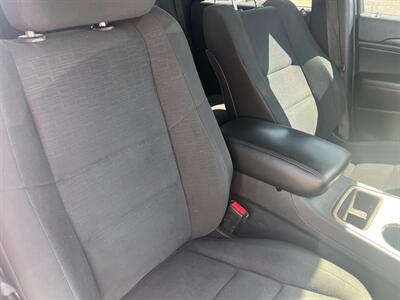 2015 Jeep Grand Cherokee Laredo   - Photo 12 - Tucson, AZ 85710