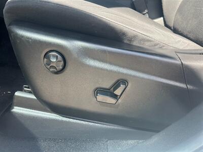 2015 Jeep Grand Cherokee Laredo   - Photo 14 - Tucson, AZ 85710