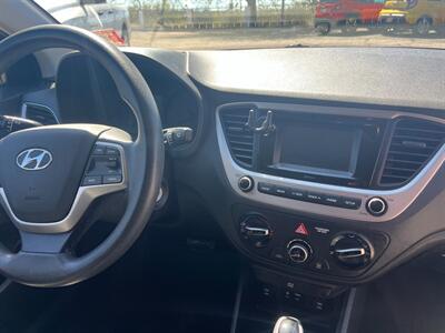 2019 Hyundai ACCENT SE   - Photo 8 - Tucson, AZ 85710