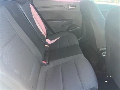 2019 Hyundai ACCENT SE   - Photo 10 - Tucson, AZ 85710