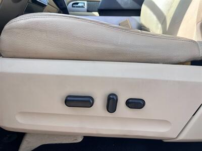 2017 Ford Expedition XLT   - Photo 12 - Tucson, AZ 85710