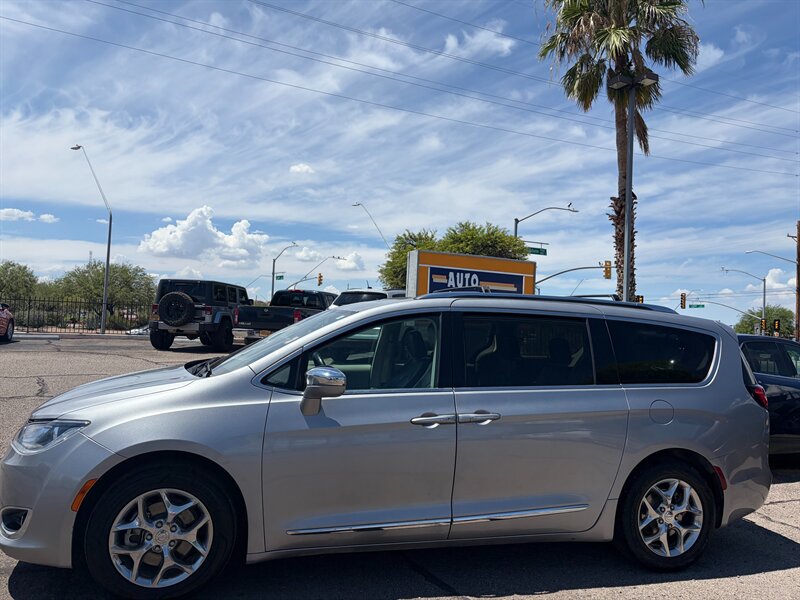 2018 Chrysler Pacifica Limited  