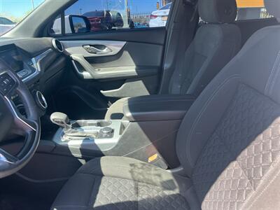 2022 Chevrolet Blazer LT   - Photo 7 - Tucson, AZ 85710