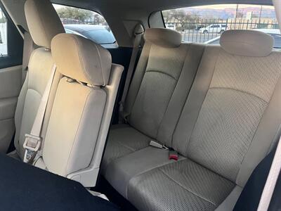 2015 Dodge Journey SXT   - Photo 6 - Tucson, AZ 85710