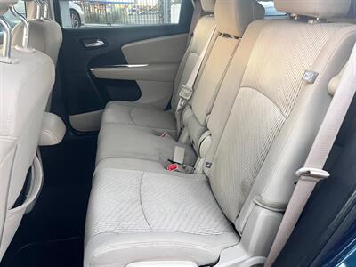 2015 Dodge Journey SXT   - Photo 5 - Tucson, AZ 85710