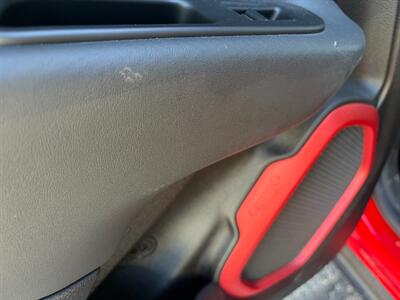 2015 Jeep Renegade Trailhawk   - Photo 9 - Tucson, AZ 85710