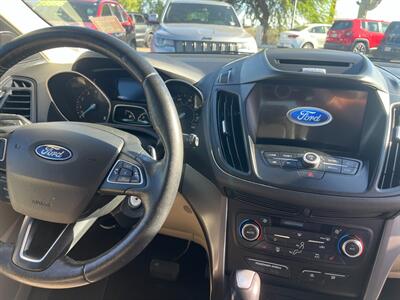 2017 Ford Escape SE   - Photo 8 - Tucson, AZ 85710