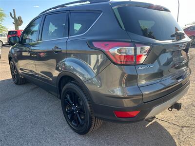 2017 Ford Escape SE   - Photo 3 - Tucson, AZ 85710