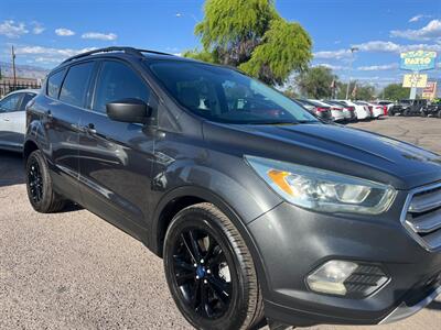 2017 Ford Escape SE   - Photo 5 - Tucson, AZ 85710
