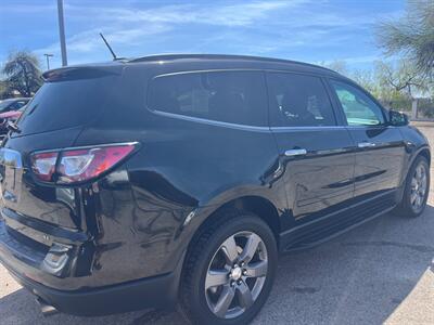 2017 Chevrolet Traverse LT   - Photo 3 - Tucson, AZ 85710