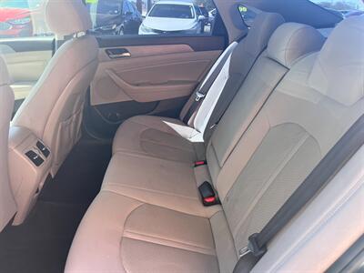 2019 Hyundai SONATA SEL   - Photo 10 - Tucson, AZ 85711
