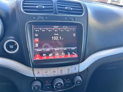 2018 Dodge Journey SE   - Photo 6 - Tucson, AZ 85711