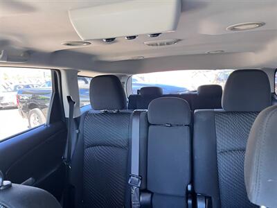 2018 Dodge Journey SE   - Photo 5 - Tucson, AZ 85711