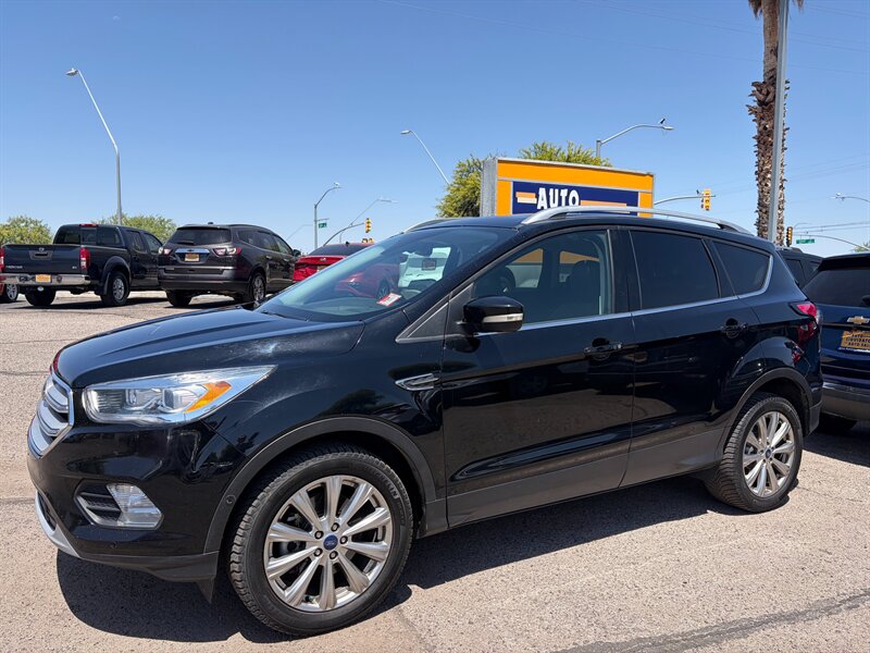 2018 Ford Escape Titanium   - Photo 1 - Tucson, AZ 85710