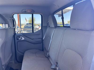 2016 Nissan Frontier SV   - Photo 7 - Tucson, AZ 85711