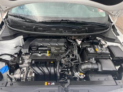 2022 Kia Rio LX   - Photo 9 - Tucson, AZ 85710