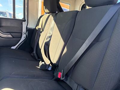 2017 Jeep Wrangler Unlimited Sport S   - Photo 7 - Tucson, AZ 85710