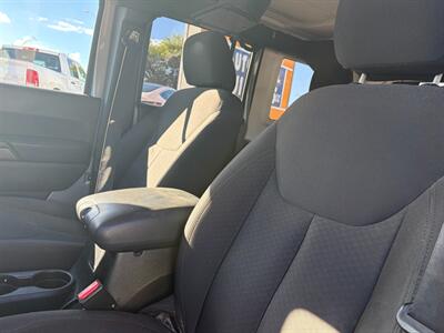 2017 Jeep Wrangler Unlimited Sport S   - Photo 4 - Tucson, AZ 85710
