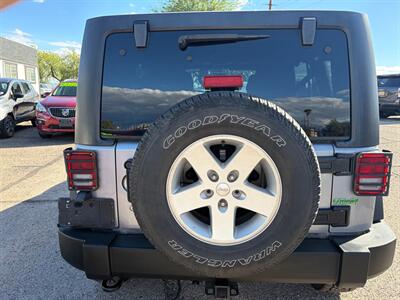 2017 Jeep Wrangler Unlimited Sport S   - Photo 8 - Tucson, AZ 85710