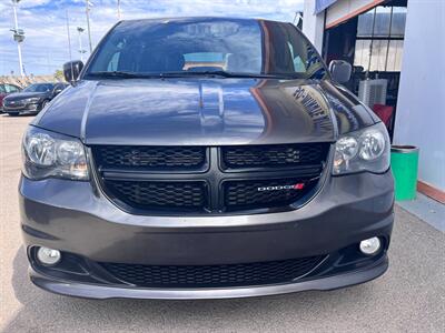 2015 Dodge Grand Caravan SXT   - Photo 4 - Tucson, AZ 85711