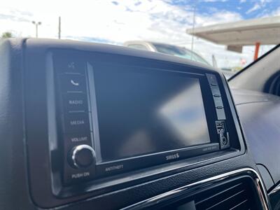 2015 Dodge Grand Caravan SXT   - Photo 13 - Tucson, AZ 85711