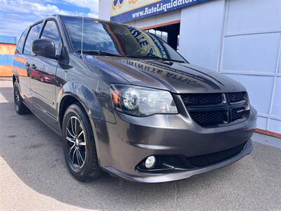 2015 Dodge Grand Caravan SXT   - Photo 2 - Tucson, AZ 85711