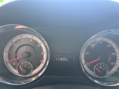 2015 Dodge Grand Caravan SXT   - Photo 15 - Tucson, AZ 85711