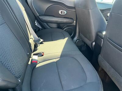 2016 Kia Soul +   - Photo 6 - Tucson, AZ 85710