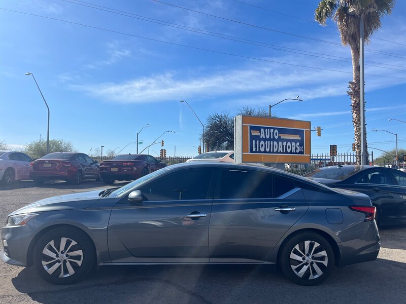 2020 Nissan Altima 2.5 S   - Photo 1 - Tucson, AZ 85710