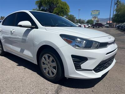 2022 Kia Rio LX   - Photo 5 - Tucson, AZ 85710