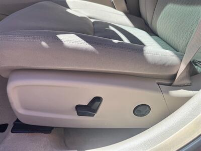 2012 Chrysler 300   - Photo 8 - Tucson, AZ 85711