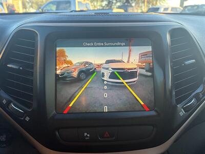 2017 Jeep Cherokee Limited   - Photo 10 - Tucson, AZ 85710