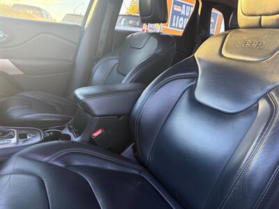 2017 Jeep Cherokee Limited   - Photo 11 - Tucson, AZ 85710
