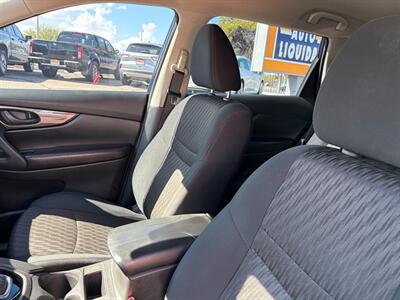 2019 Nissan Rogue S   - Photo 9 - Tucson, AZ 85710