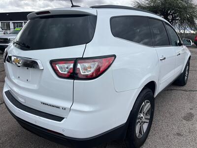 2016 Chevrolet Traverse LT   - Photo 5 - Tucson, AZ 85710