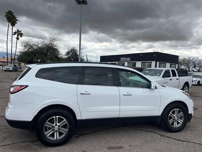 2016 Chevrolet Traverse LT   - Photo 3 - Tucson, AZ 85710