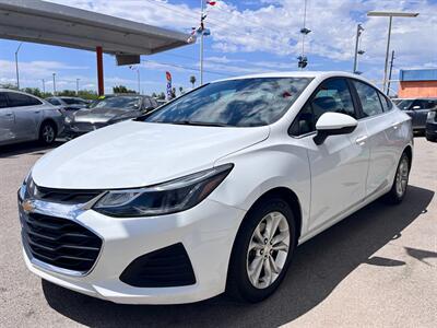 2019 Chevrolet Cruze LT   - Photo 4 - Tucson, AZ 85711