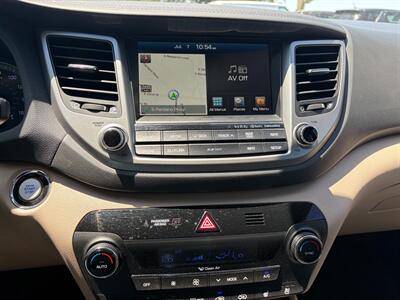 2017 Hyundai TUCSON Eco   - Photo 15 - Tucson, AZ 85710