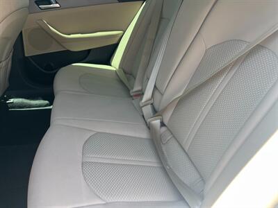 2017 Hyundai SONATA   - Photo 6 - Tucson, AZ 85710