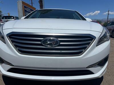 2017 Hyundai SONATA   - Photo 3 - Tucson, AZ 85710