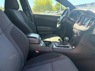 2020 Dodge Charger SXT   - Photo 8 - Tucson, AZ 85710